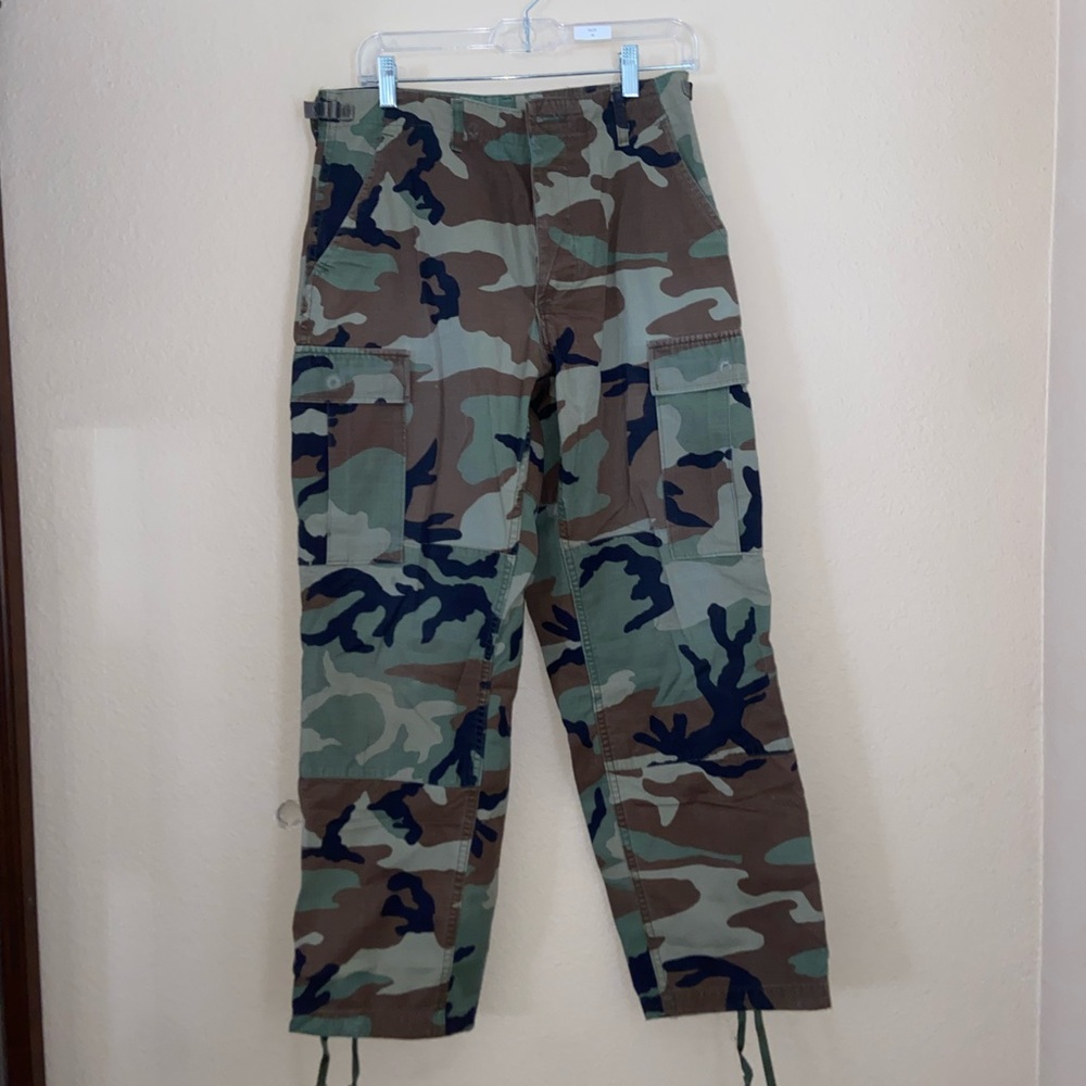 Military issued marine camo cargo pants adjustable waist ankle straps punk jeans